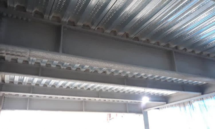 photo6008272425625695122