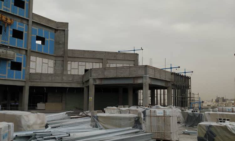 photo6008272425625695139